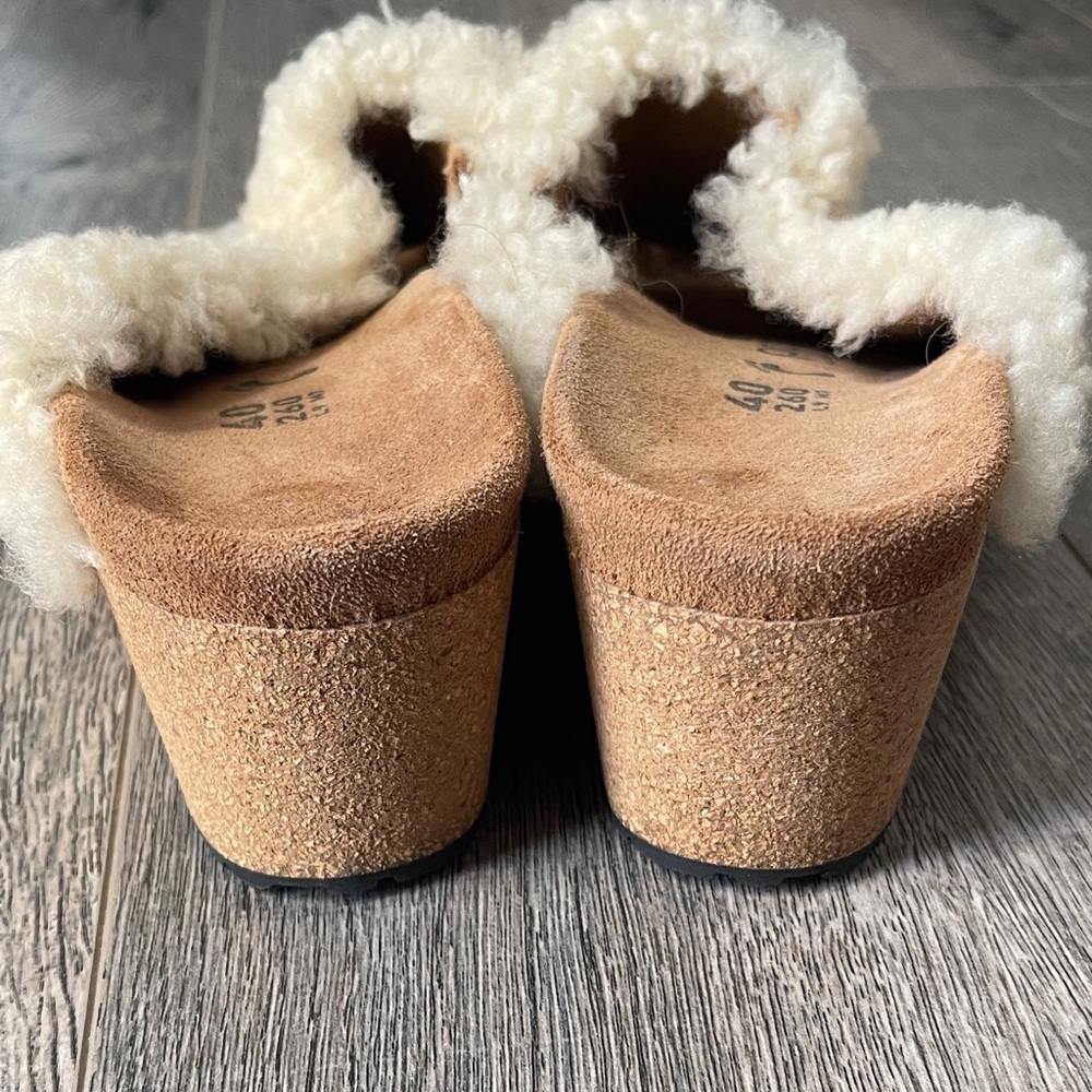 Papillio Cream Shearling Slippers - Picture 2 of 9